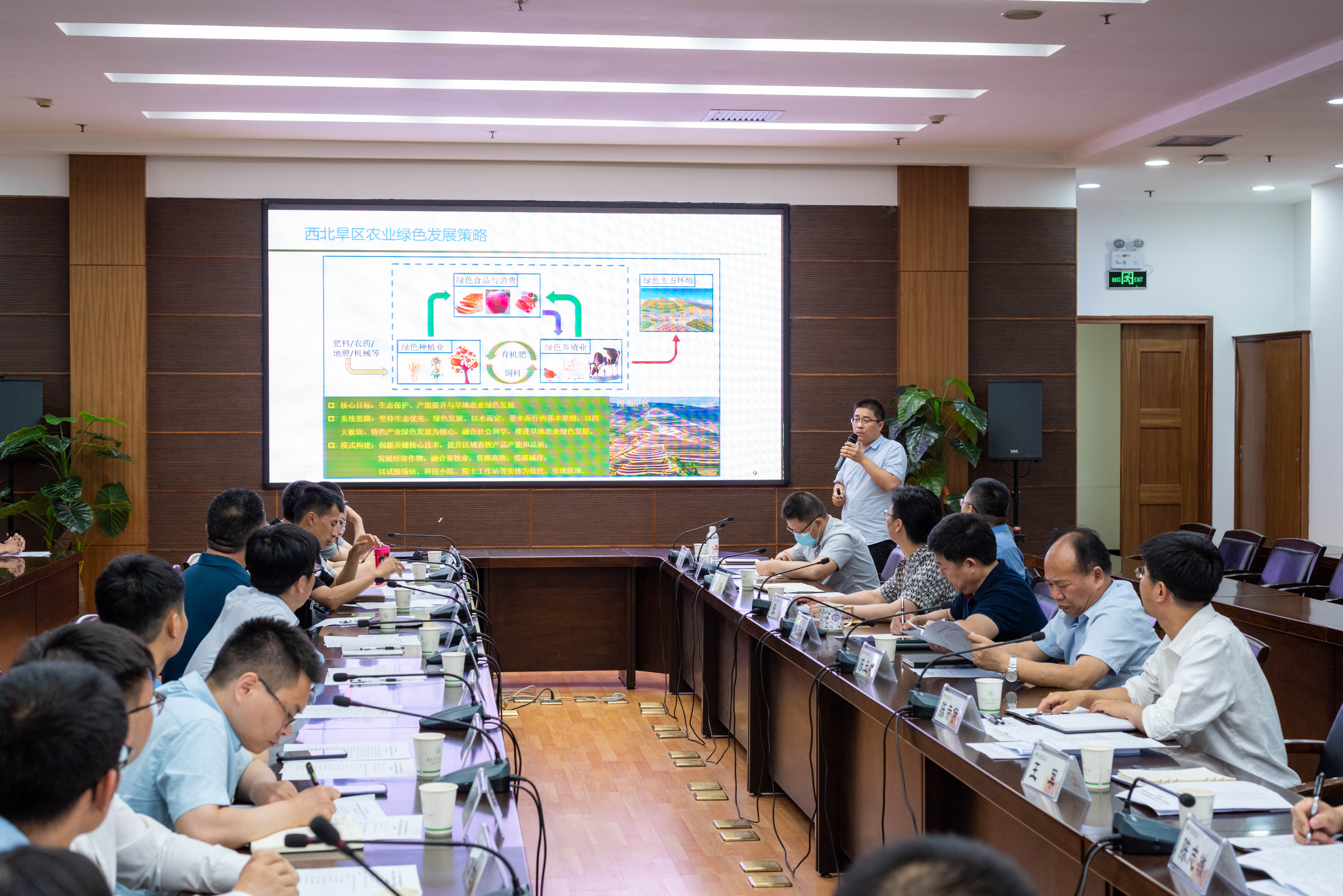 551970bd6d874a088902a4557c850d8b.jpg 551970bd6d874a088902a4557c850d8b.jpg